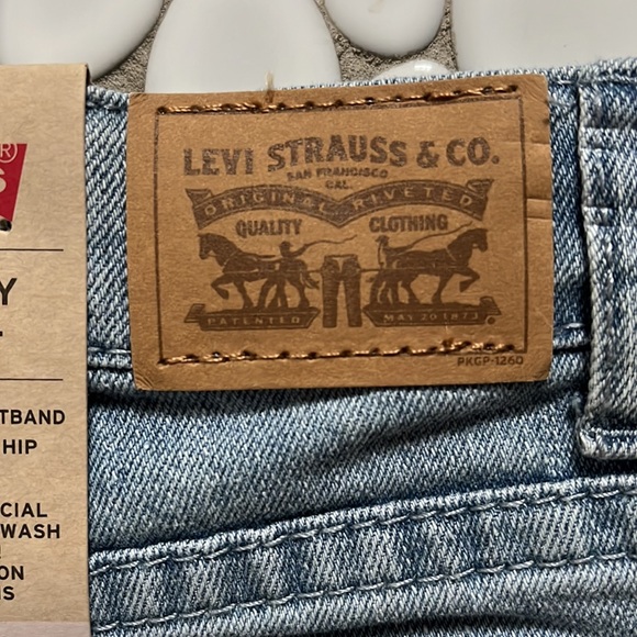 🆕 NWT Levi’s Denim Shorty Short Rainbow Tape Stripe Girls Sz 3T - Picture 9 of 10